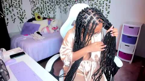 Violeta online show from December 2024 02:50:02 PM