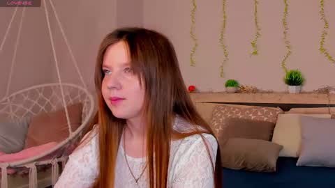 Snapshot of violeta_paul chatting on June 2026 01:14:01 AM Violeta online show from June 2026 01:14:01 AM