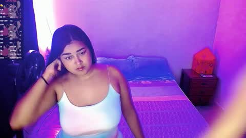 violeta_rouses online show from October 2025 12:18:02 PM