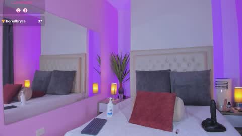 Snapshot of violeta_santanna chatting on February 2026 10:54:02 PM Sofi online show from February 2026 10:54:02 PM