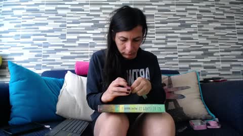 Violeta Gmez online show from April 2026 02:58:02 PM