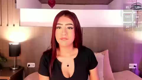 Snapshot of violetcarson_ chatting on September 2025 01:36:02 PM Violet online show from September 2025 01:36:02 PM