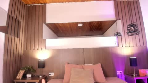 Snapshot of violetcarson_ chatting on September 2025 01:59:01 PM Violet online show from September 2025 01:59:01 PM