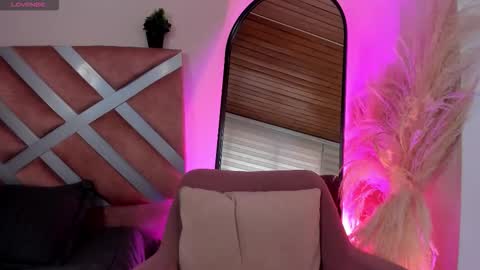 Call me Violet online show from October 2025 07:36:02 PM