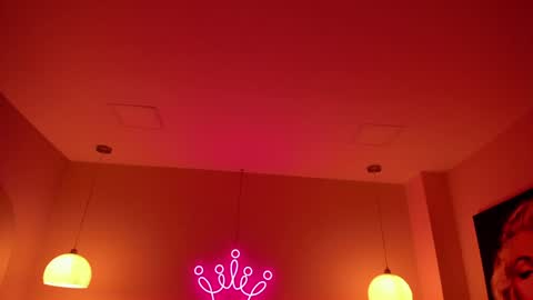 Snapshot of violeth_hill chatting on January 2025 08:03:02 PM Violeth Hill online show from January 2025 08:03:02 PM