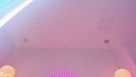 Snapshot of violeth_hill chatting on January 2025 08:21:01 PM Violeth Hill online show from January 2025 08:21:01 PM