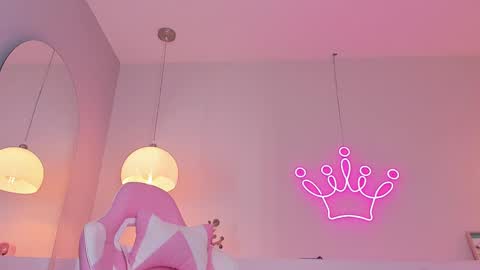 Snapshot of violeth_hill chatting on February 2025 02:35:01 AM Violeth Hill online show from February 2025 02:35:01 AM