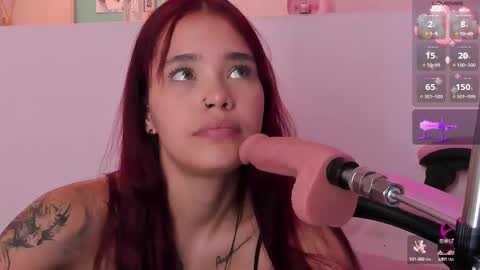 Snapshot of violeth_hill chatting on September 2025 08:08:01 PM Violeth Hill online show from September 2025 08:08:01 PM