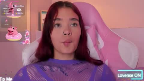 Violeth Hill online show from December 2025 07:56:02 PM