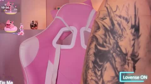 Violeth Hill online show from January 2026 07:39:01 PM