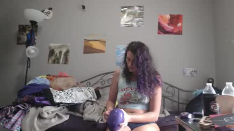 Violet Hooper online show from March 2026 05:39:02 PM