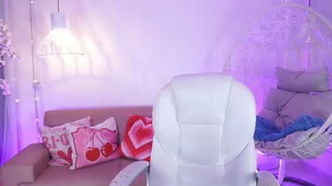 violetjonesx online show from June 2026 11:41:02 AM
