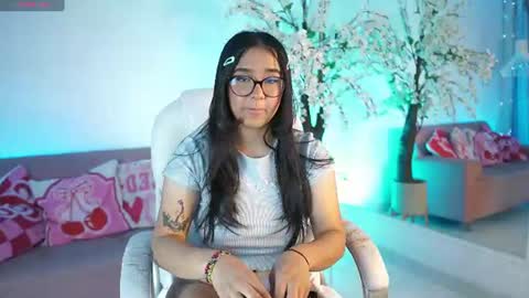 violetjonesx online show from July 2026 11:38:01 AM