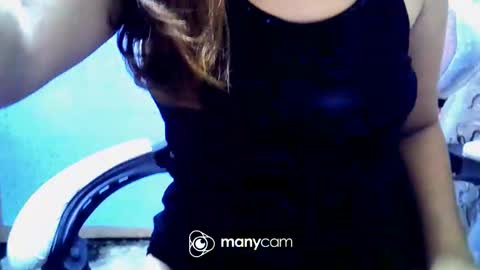 Snapshot of violetlivia chatting on October 2025 06:08:01 PM Livia help get 100 likes online show from October 2025 06:08:01 PM