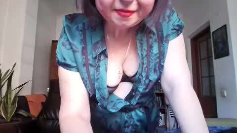 Snapshot of violetpulse chatting on January 2026 11:15:02 AM violetpulse online show from January 2026 11:15:02 AM