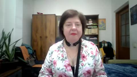 Snapshot of violetpulse chatting on March 2026 06:04:02 PM violetpulse online show from March 2026 06:04:02 PM