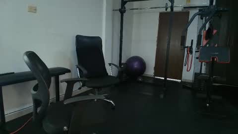 Snapshot of violetroussee chatting on October 2025 07:01:02 PM violetroussee online show from October 2025 07:01:02 PM