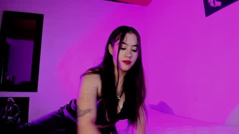 Violet salvatore online show from December 2024 05:37:01 AM