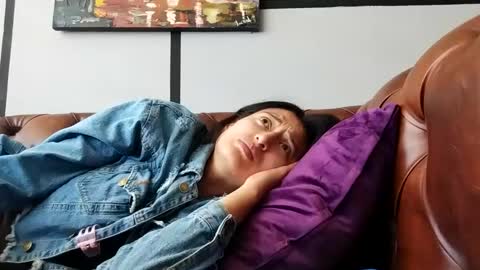 violetskinny online show from January 2025 05:20:01 PM