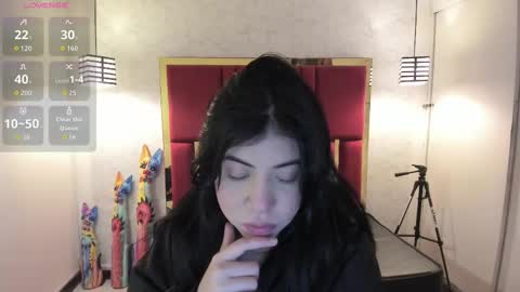 Violeta  online show from October 2025 11:53:02 AM