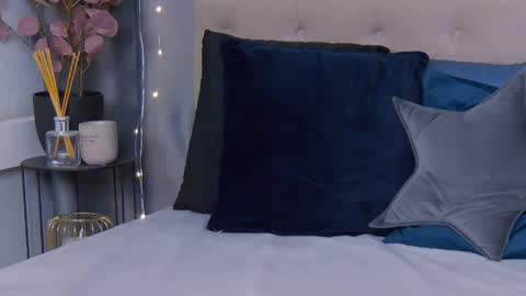 VioletSwone online show from March 2025 02:32:01 PM