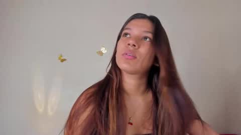 violett_24_ online show from November 2025 12:54:01 AM