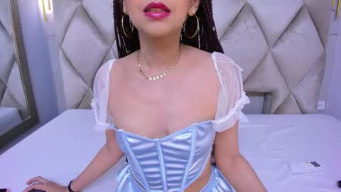 Snapshot of violett_rabbit_ chatting on February 2026 08:16:01 PM Violett online show from February 2026 08:16:01 PM