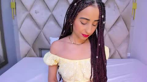 Snapshot of violett_rabbit_ chatting on February 2026 08:16:01 PM Violett online show from February 2026 08:16:01 PM