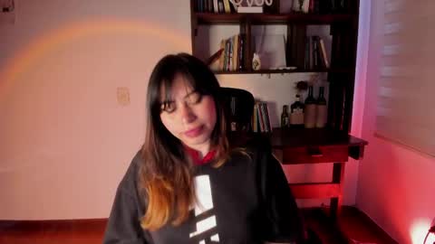 Violeta online show from April 2026 10:26:01 PM