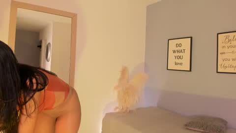 violetta_bold online show from March 2025 02:45:02 PM