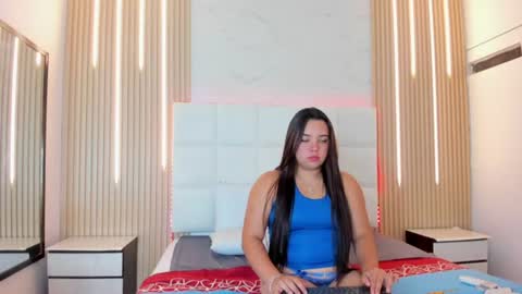 Snapshot of violetta_brooks chatting on July 2026 04:16:01 AM violetta_brooks online show from July 2026 04:16:01 AM