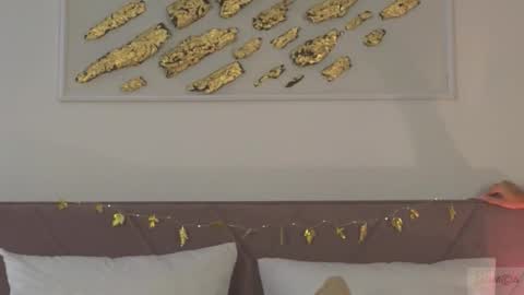 violetta_finch online show from October 2025 10:36:01 AM