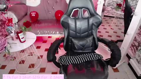 Violetta  online show from February 2025 10:38:02 AM