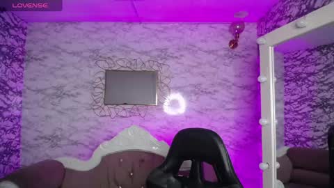 Violetta  online show from February 2025 04:03:02 AM