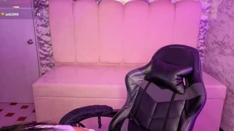 Violetta  online show from April 2026 01:09:02 PM