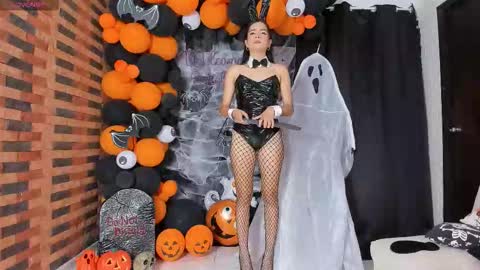 Snapshot of violetta_pretty chatting on October 2025 08:27:02 PM violetta_pretty online show from October 2025 08:27:02 PM