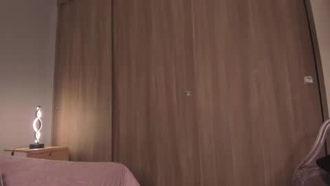 violetta independent model online show from December 2024 08:26:02 AM