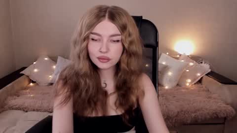 ViolettaOtis online show from February 2025 11:29:02 AM