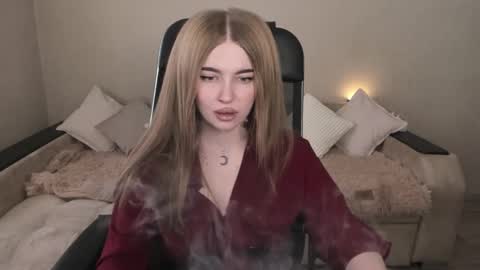 ViolettaOtis online show from March 2025 12:30:02 PM