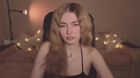 ViolettaOtis online show from February 2026 04:36:01 PM