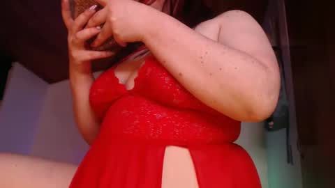 violetafetish online show from December 2024 05:04:02 AM