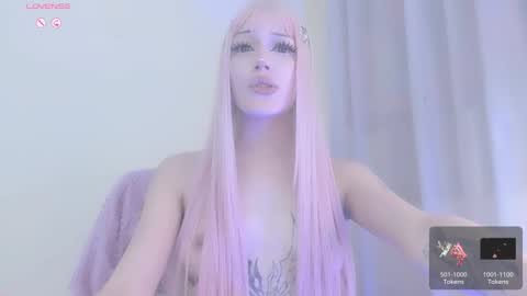 Violett online show from October 2025 05:57:02 AM