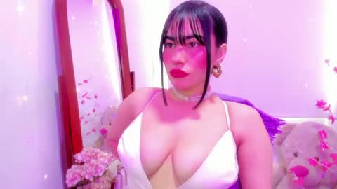 violette_laurent online show from April 2026 08:25:02 PM