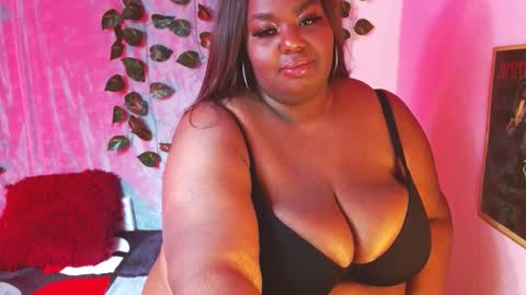 Call me valeria online show from February 2025 05:57:02 PM