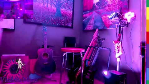 Violette online show from November 2025 11:15:01 PM