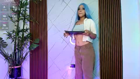 Snapshot of violettenoi chatting on May 2026 09:33:02 PM violettenoi online show from May 2026 09:33:02 PM