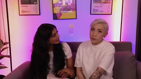 Violet online show from February 2026 01:36:01 AM