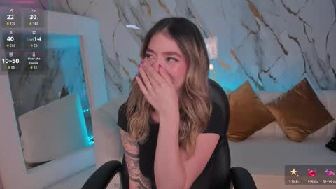 Violett  online show from October 2025 02:31:01 AM
