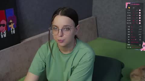 Violet online show from April 2026 11:21:01 AM