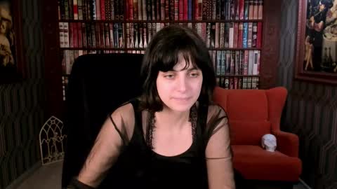 Violine online show from November 2025 09:47:01 PM